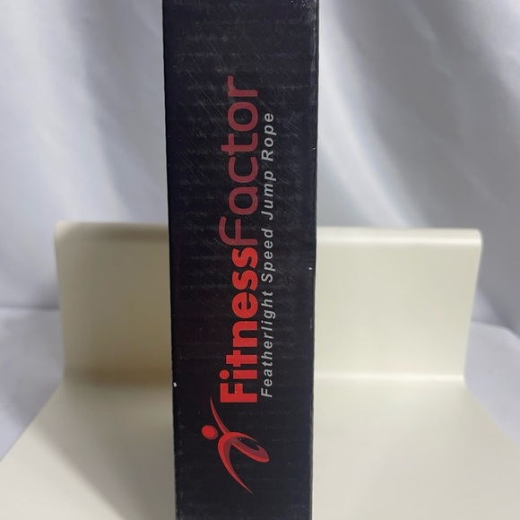 Fitness Factor Featherlight Speed Jump Rope - Black and Orange NIB - Picture 5 of 5